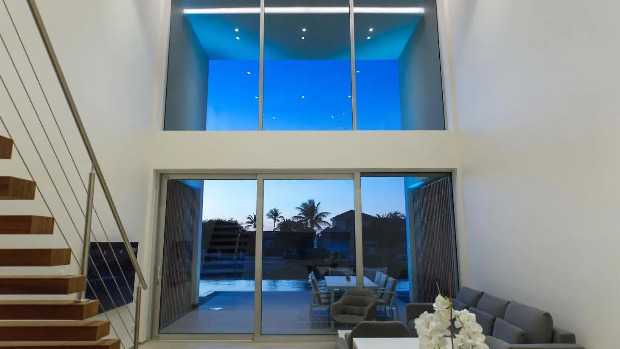 Caraibas Bonaire Modern Air-Conditioned Vacation Villa With A Private 20 Meter Magnesium Pool Belnem