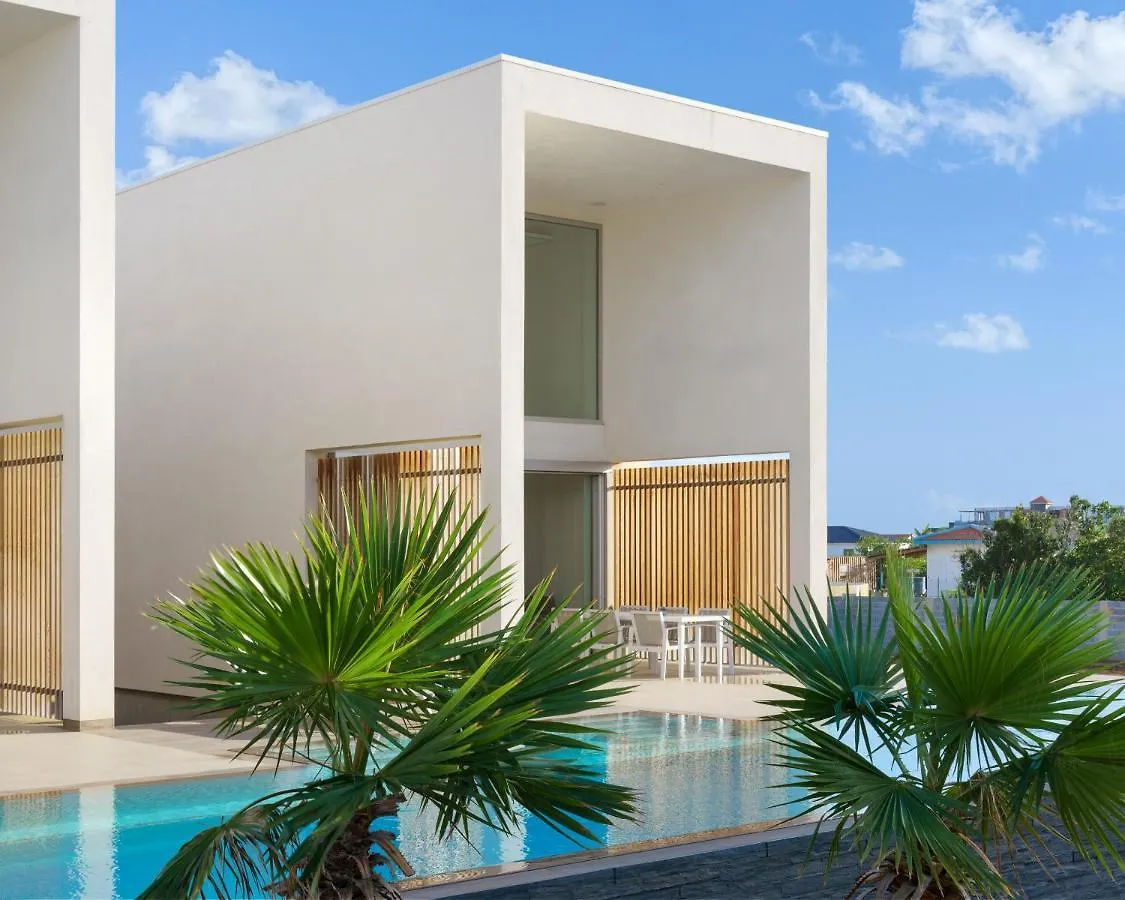 Caraibas Bonaire Modern Air-Conditioned Vacation Villa With A Private 20 Meter Magnesium Pool Belnem