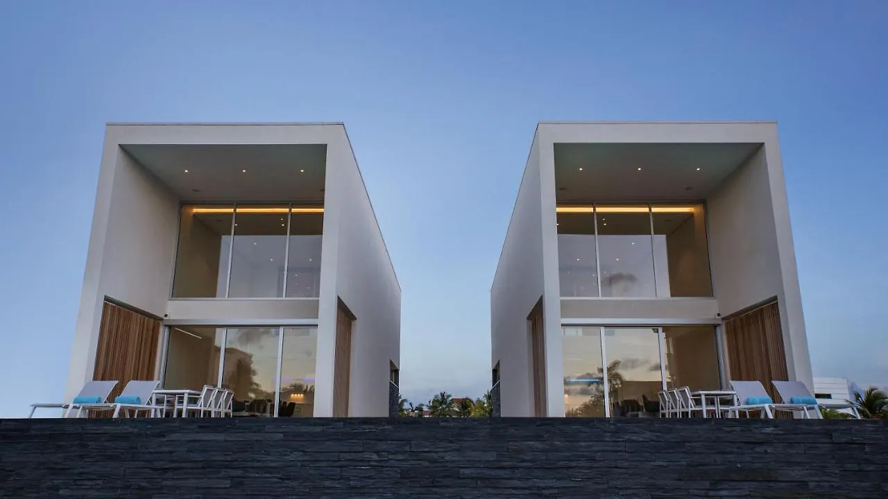 Caraibas Bonaire Modern Air-Conditioned Vacation Villa With A Private 20 Meter Magnesium Pool Belnem